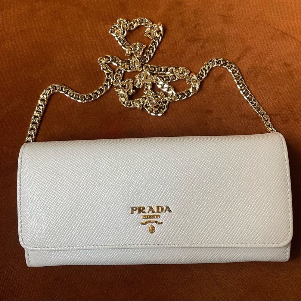 PRADA Saffiano Large Leather Bifold Wallet - Off White